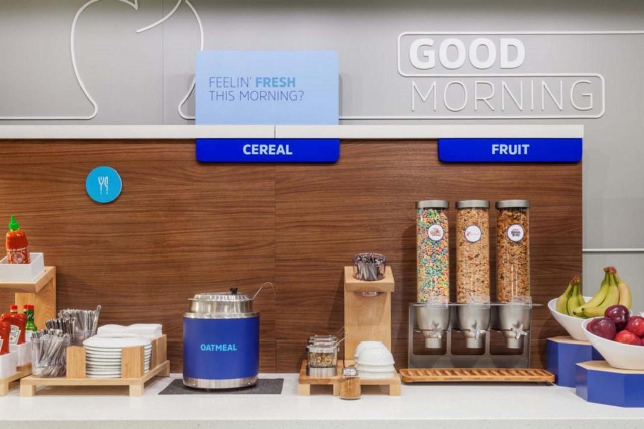 Holiday Inn Express Hotel & Suites Vinita By Ihg Ngoại thất bức ảnh