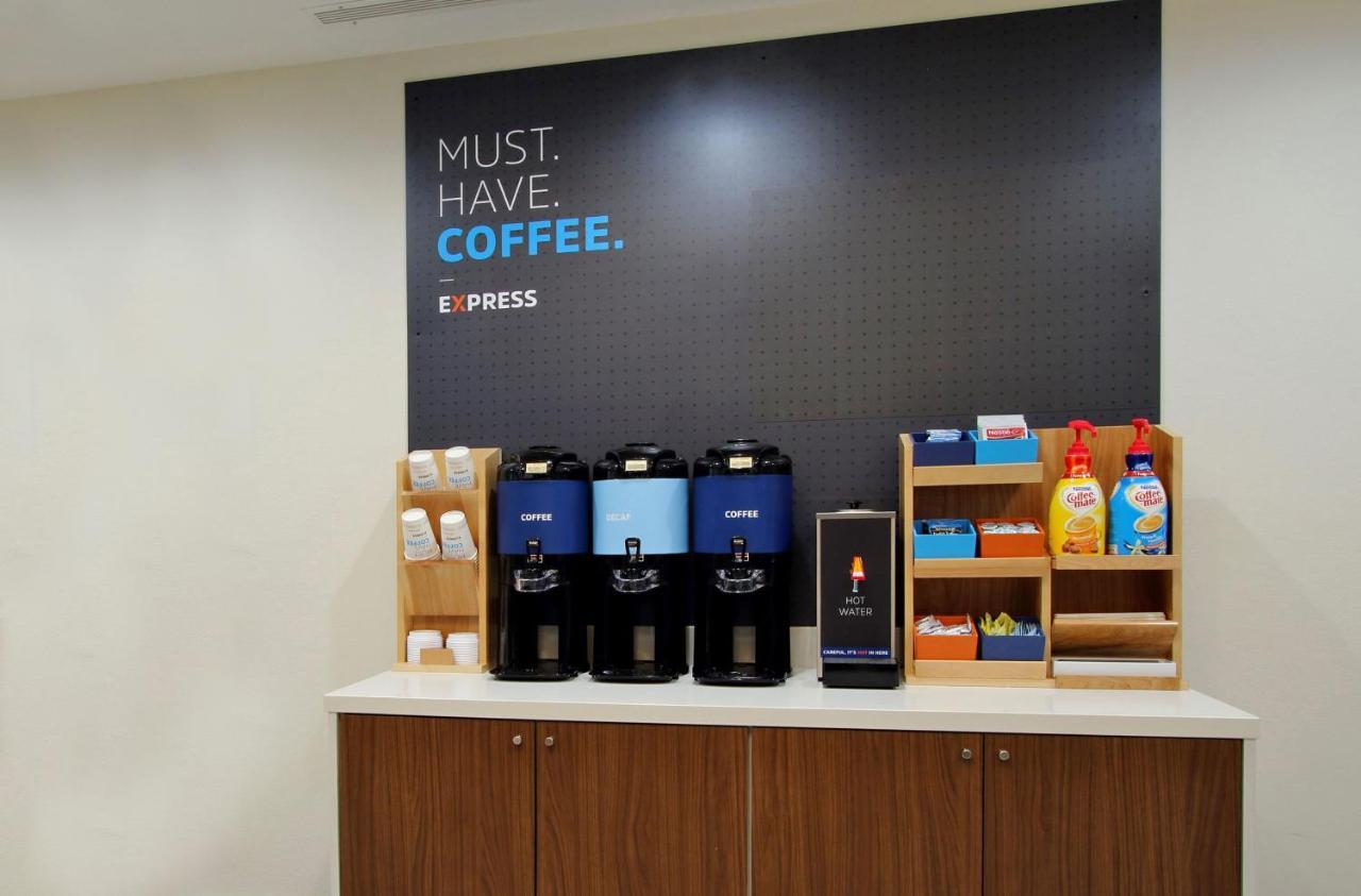 Holiday Inn Express Hotel & Suites Vinita By Ihg Ngoại thất bức ảnh
